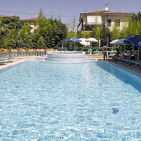Smeraldo Hotel