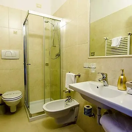 Smeraldo Hotell