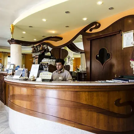 Hotell Smeraldo Lazise