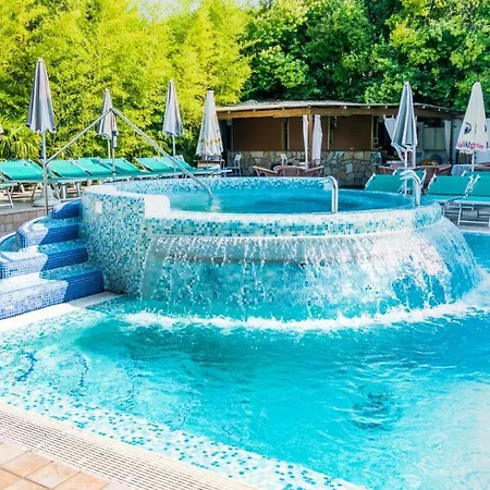 Smeraldo Hotell