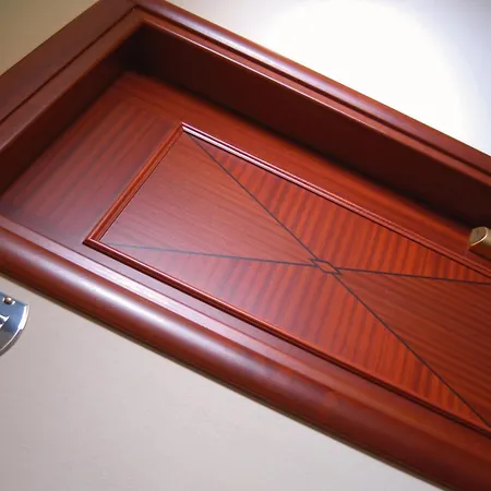 Smeraldo فندق 3*